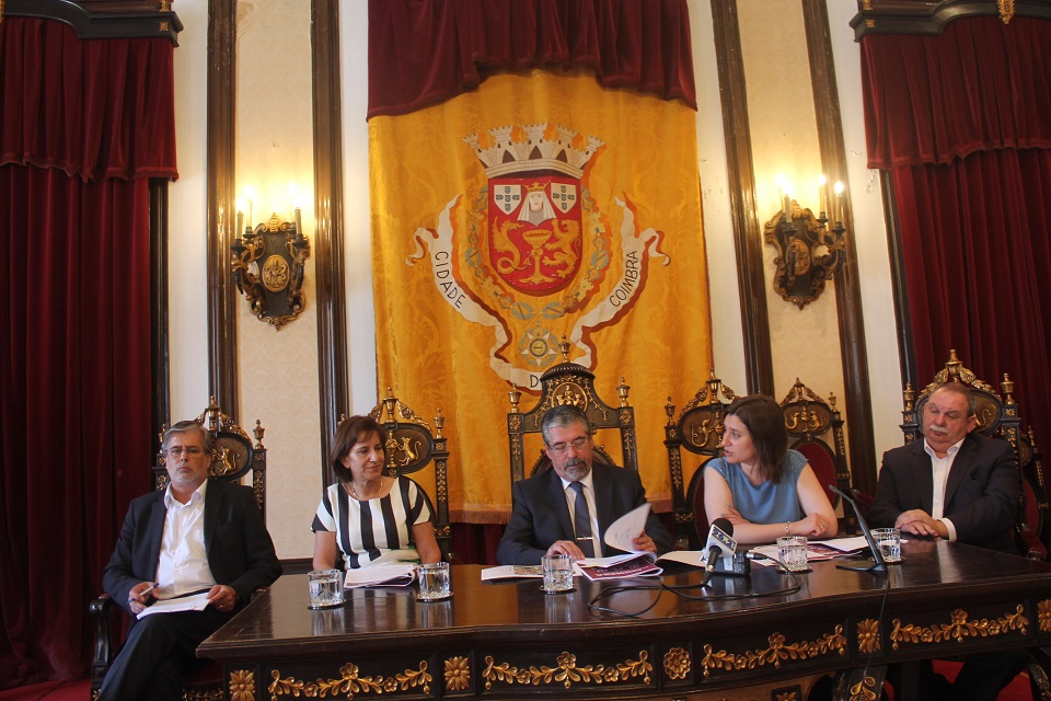 Câmara em peso na apresentação com os vereadores Carlos Cidade, Rosa Reis Marques, Carina Gomes e Jorge Alves e o Presidente Manuel Machado.